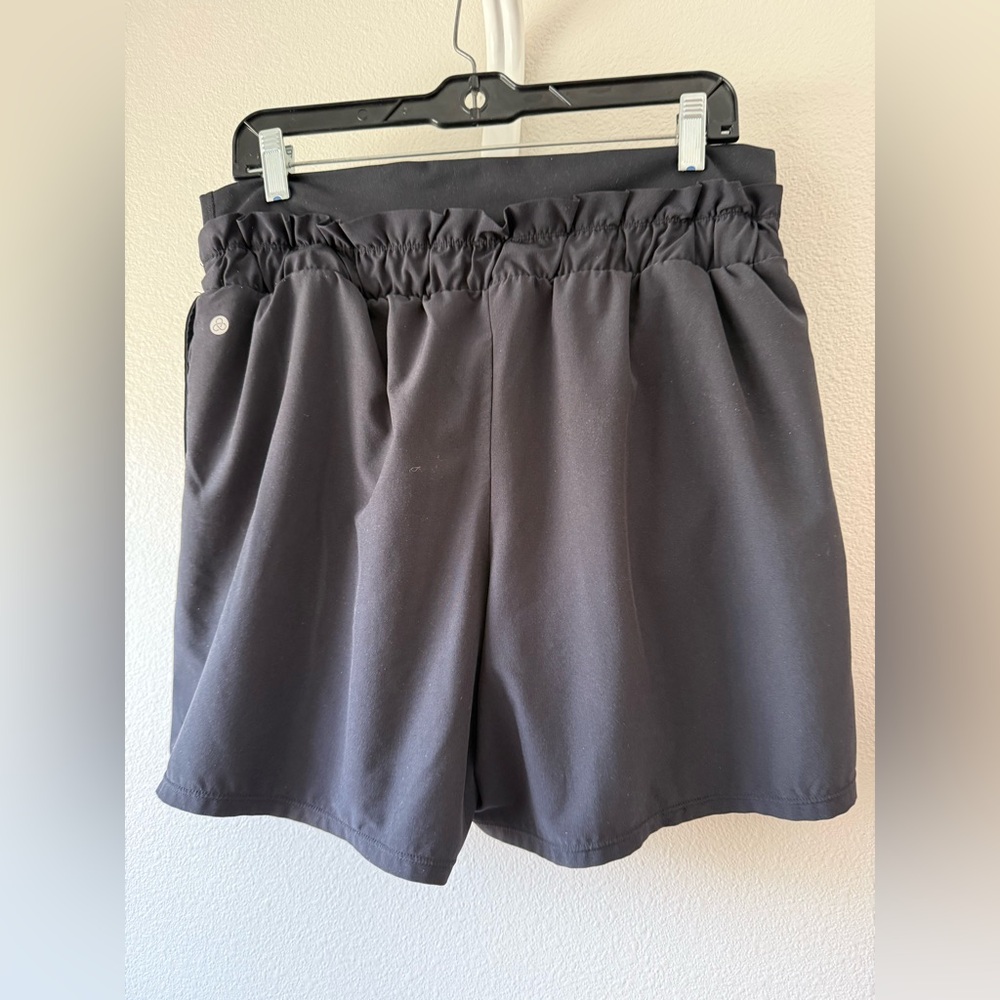 Zella Black Paperbag Waist Athletic Shorts - Picture 7 of 9